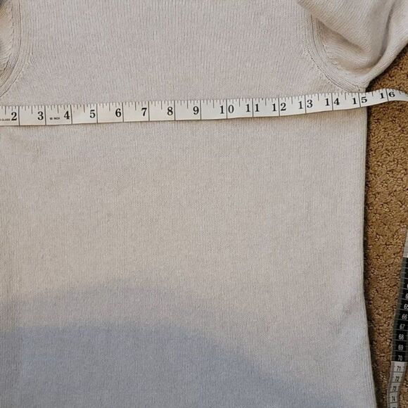 Bennedeta B. Sweater size small - Picture 4 of 8